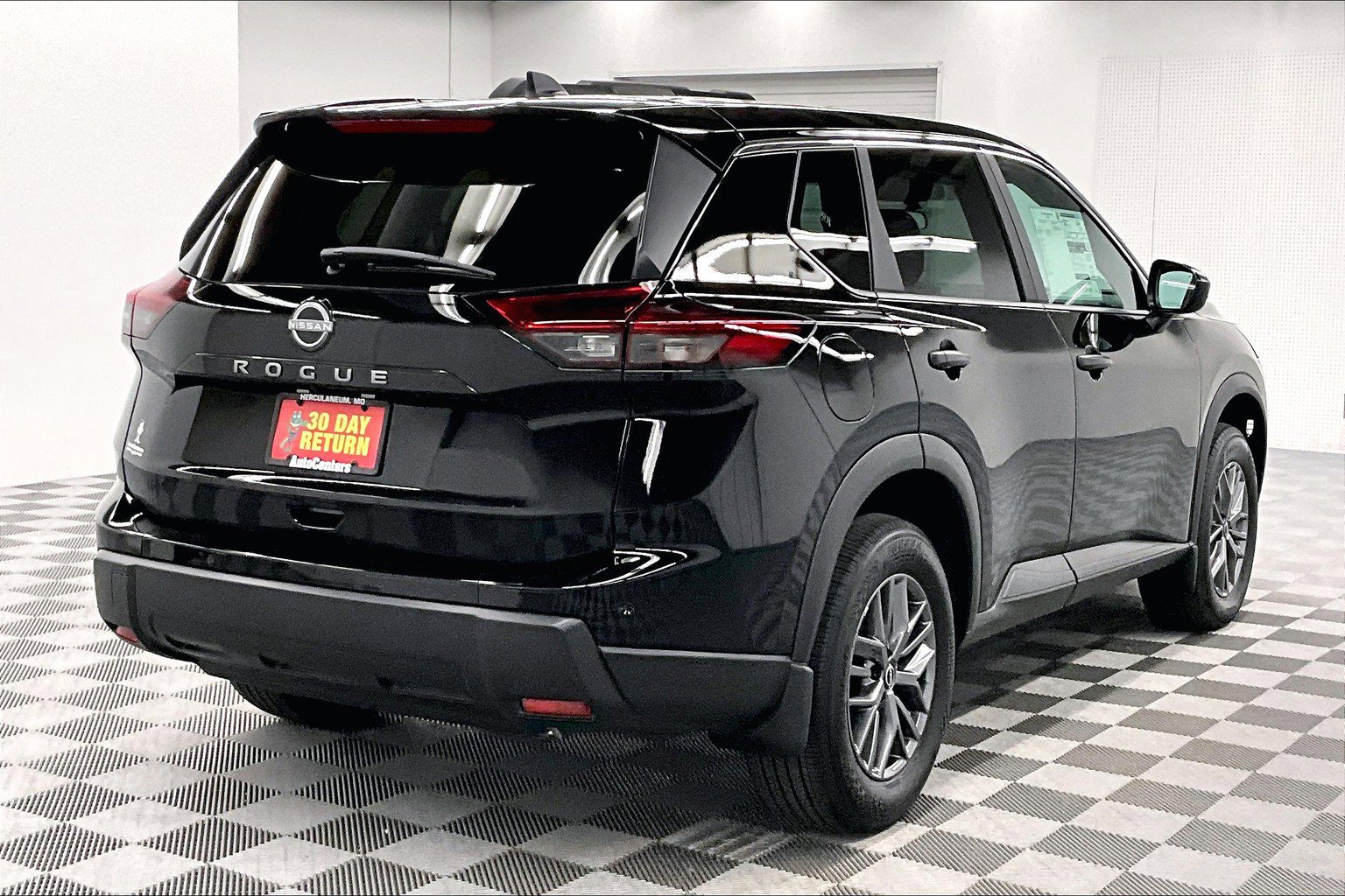 New 2026 Nissan Rogue S FWD image 17
