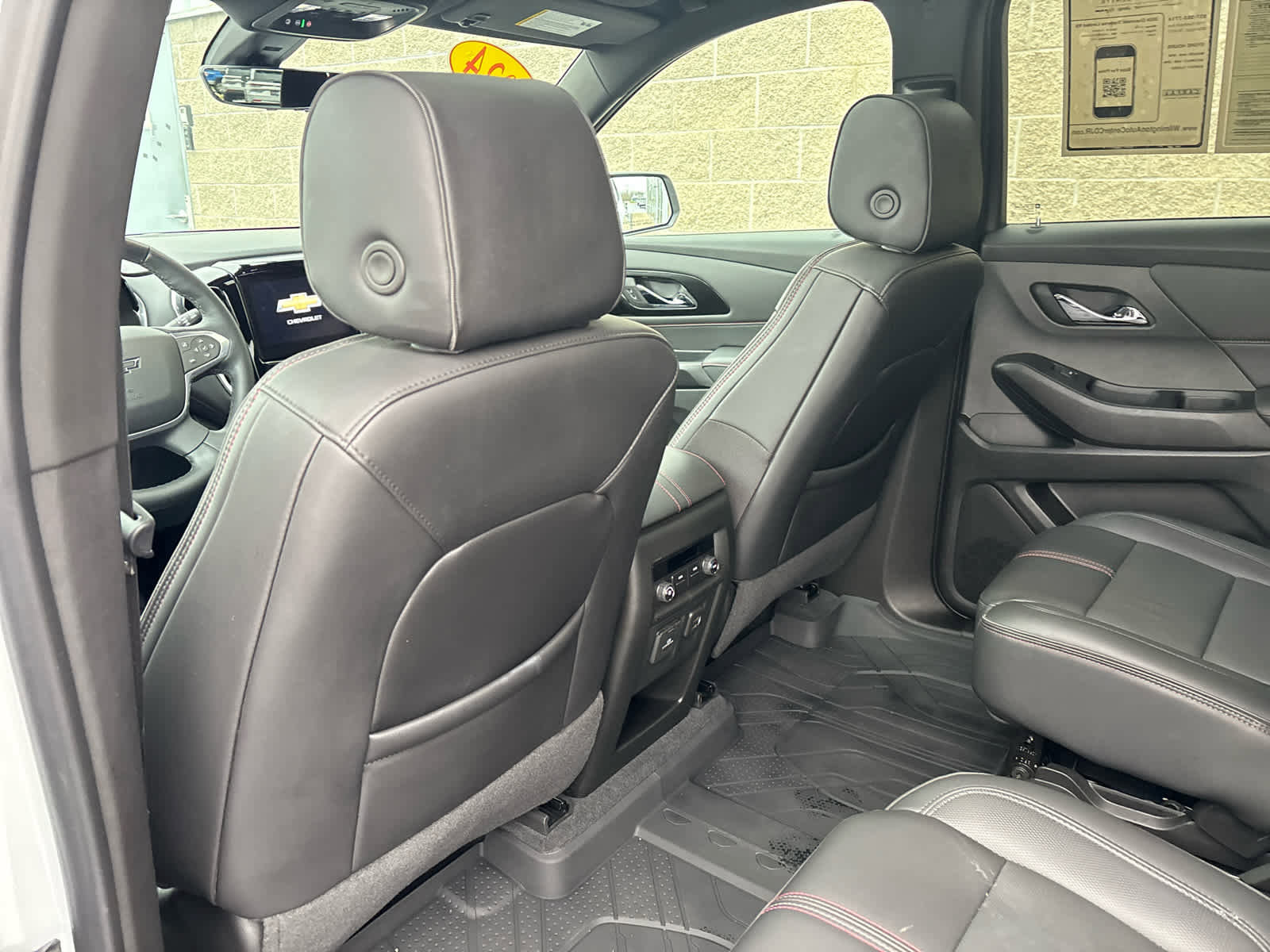 Used 2024 Chevrolet Traverse RS w/ LPO, Floor Liner Package image 23