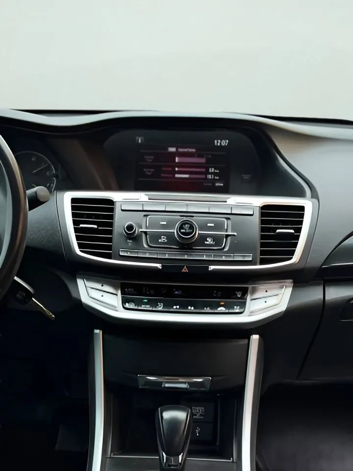 Used 2014 Honda Accord Sport image 24