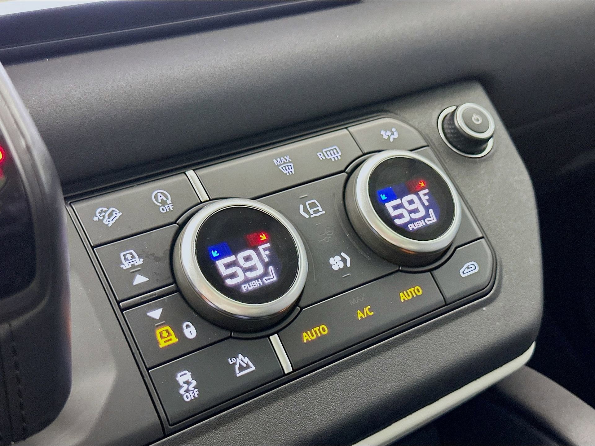 Used 2021 Land Rover Defender 110 S image 16