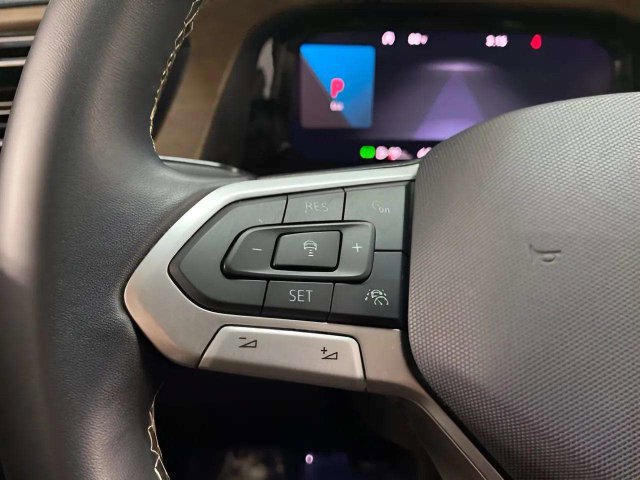 Used 2026 Volkswagen Atlas SE FWD image 34