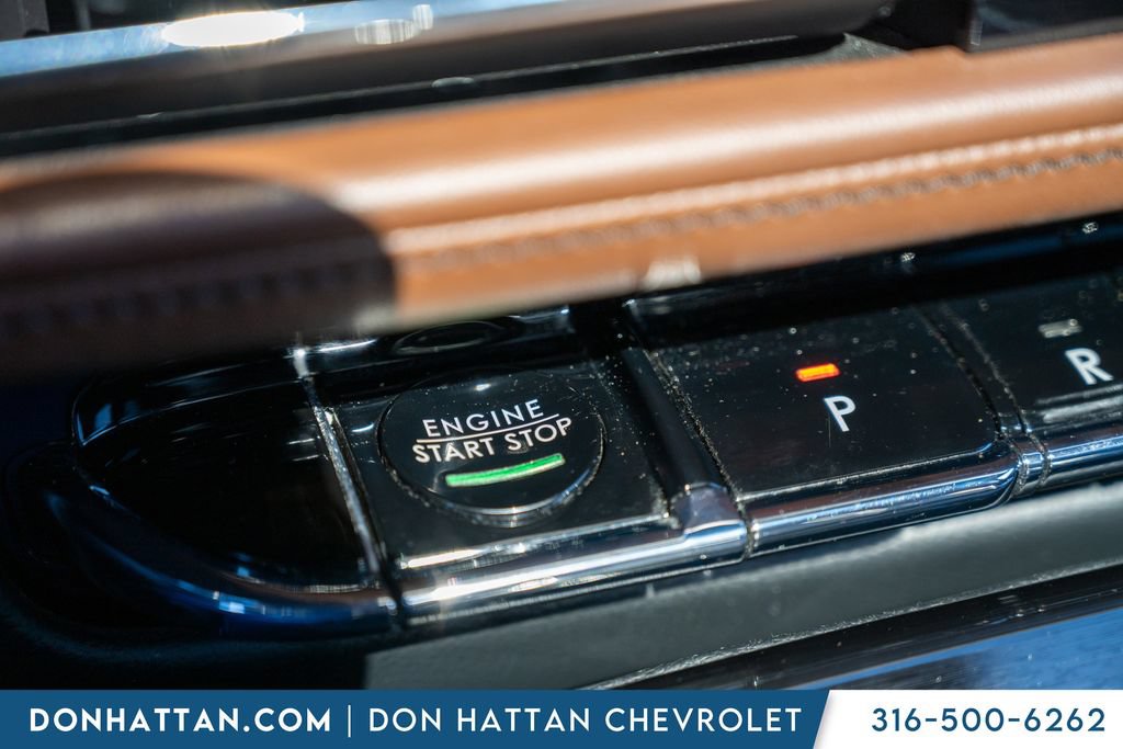 Used 2023 Lincoln Nautilus Reserve AWD/4WD image 14