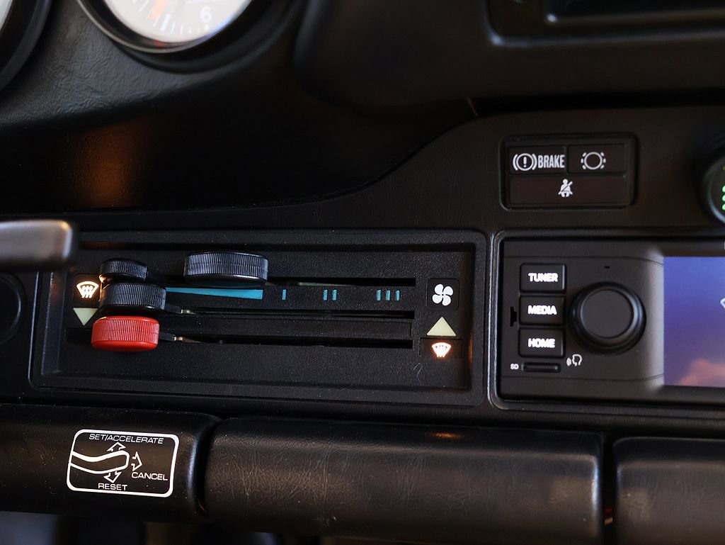 Used 1988 Porsche 911 Carrera image 56