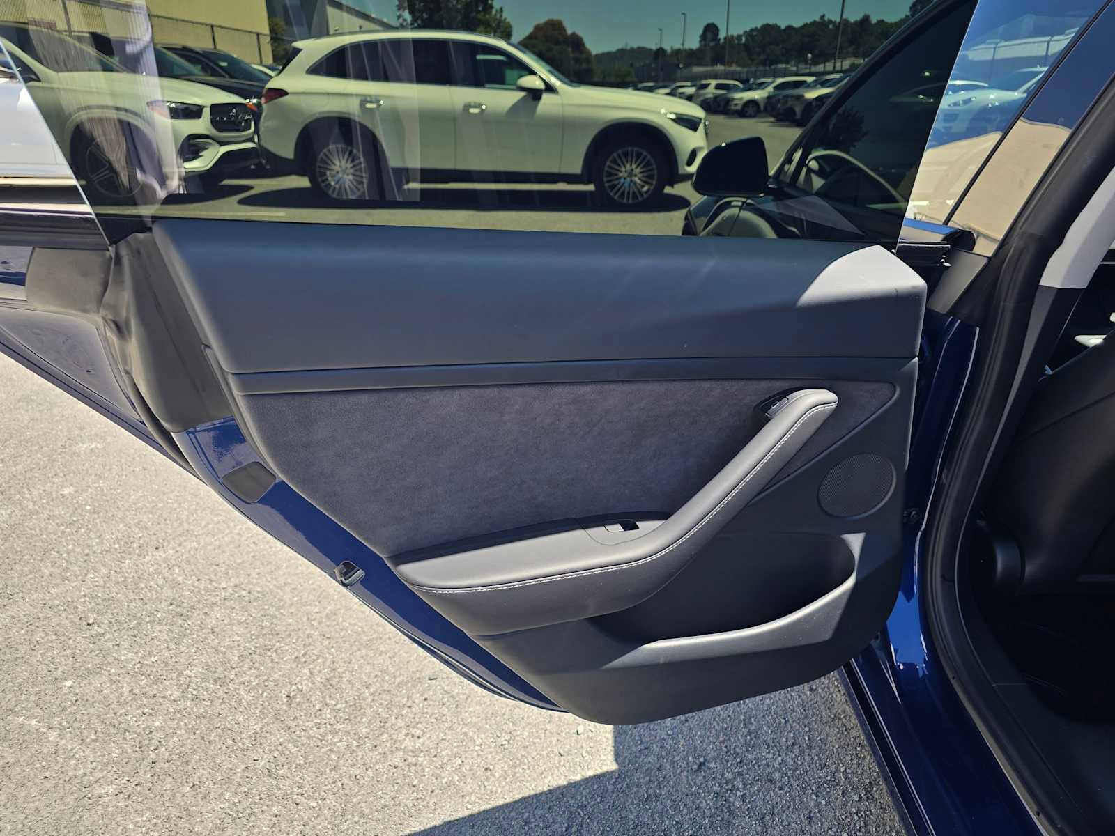 Used 2023 Tesla Model 3 Standard Range RWD image 15
