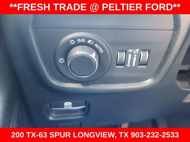 Used 2025 Jeep Grand Cherokee Altitude image 22