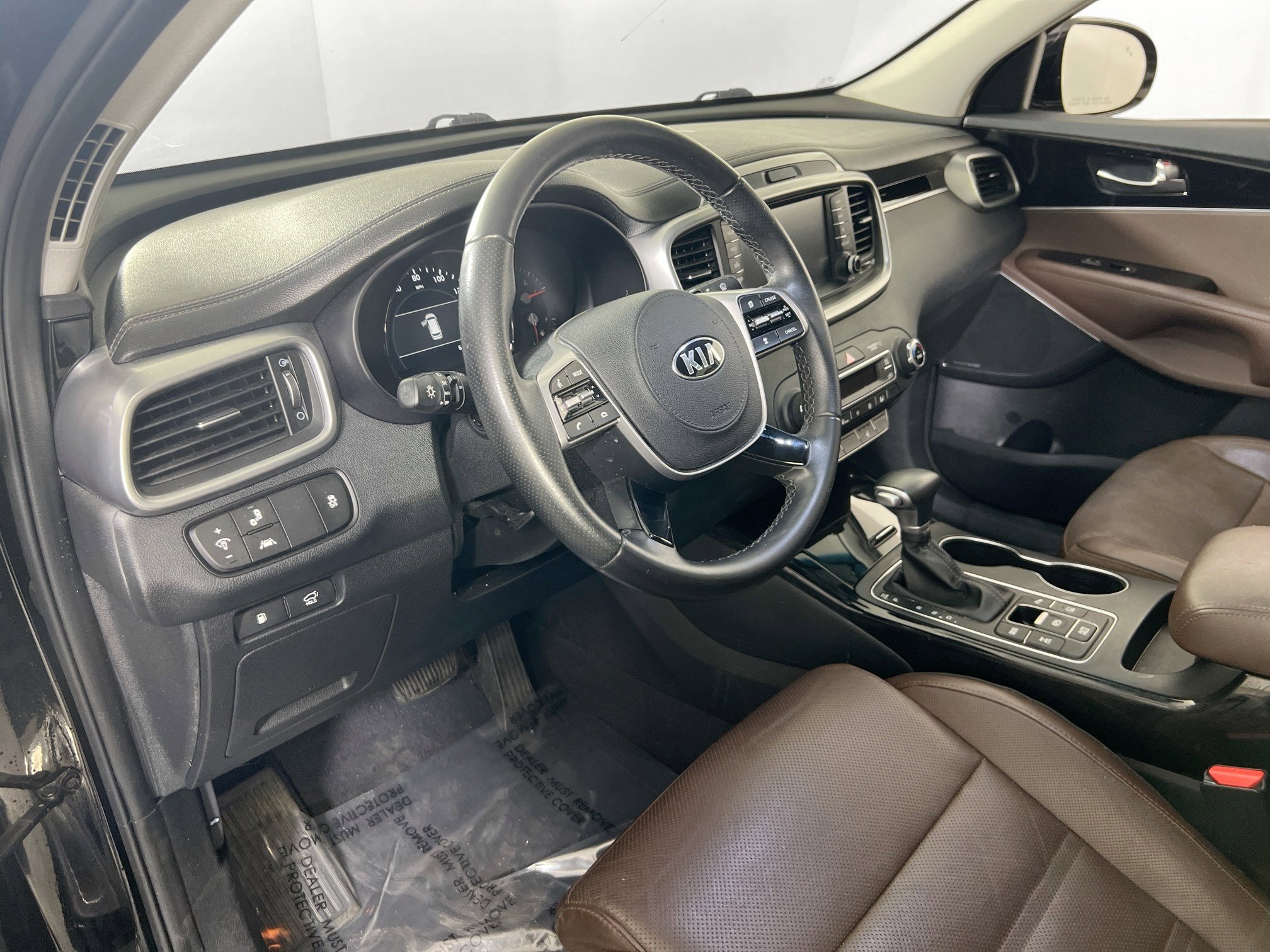 Used 2020 Kia Sorento SX image 9