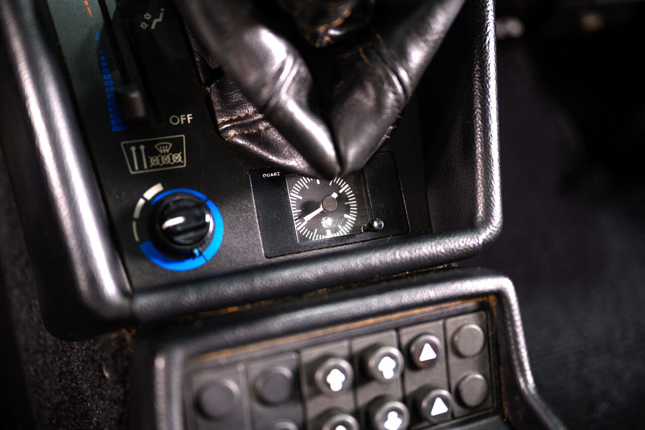 Used 1992 Alfa Romeo Spider Veloce image 34