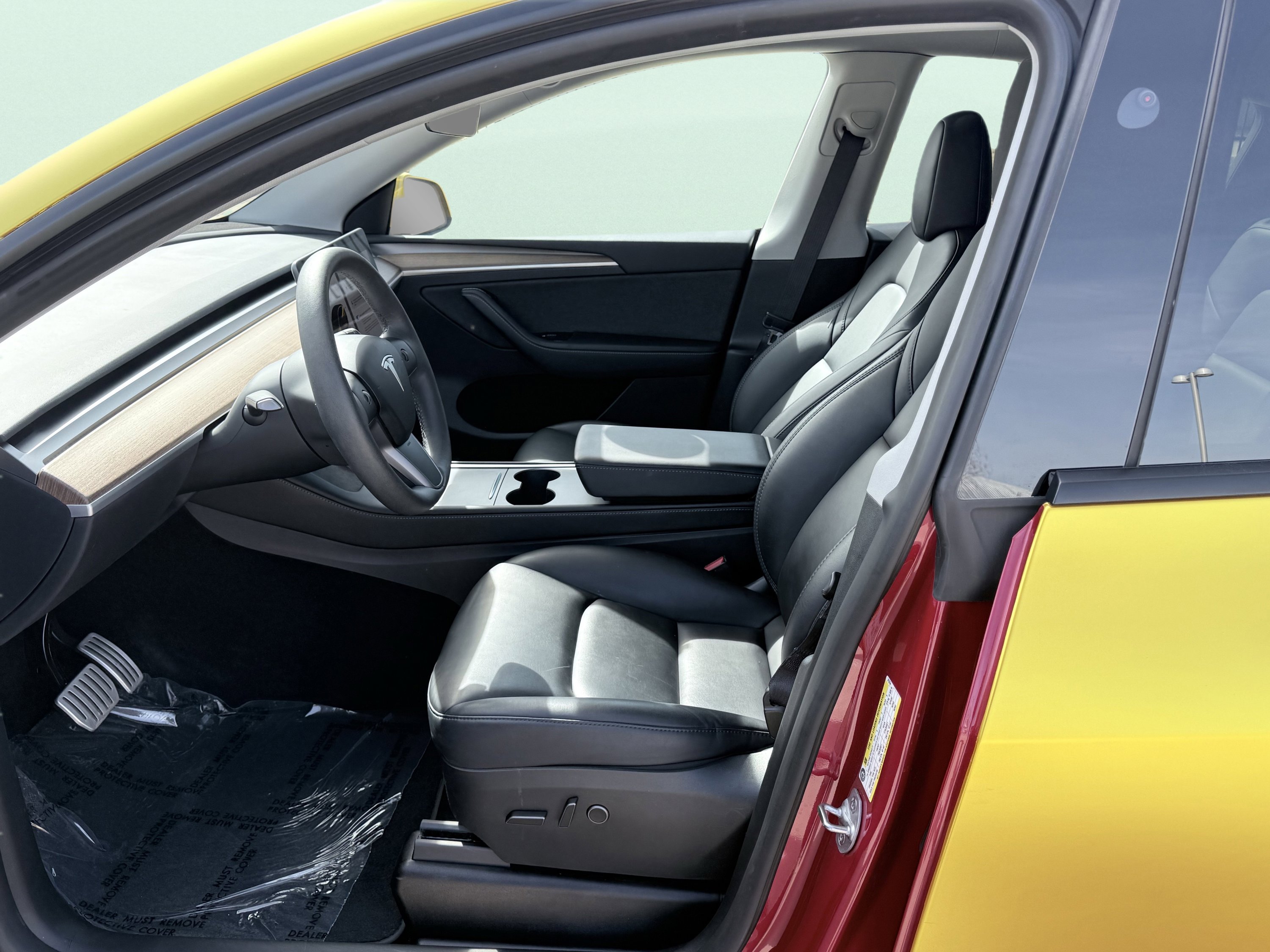 Used 2023 Tesla Model Y Performance image 23