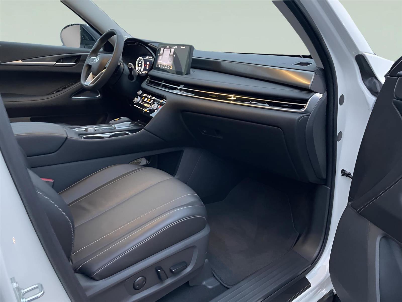 Used 2025 INFINITI QX60 Luxe w/ Lighting Package (N94) image 23