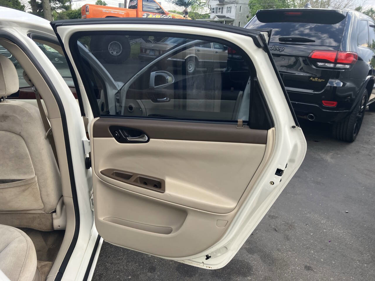 Used 2007 Chevrolet Impala LT FWD image 20