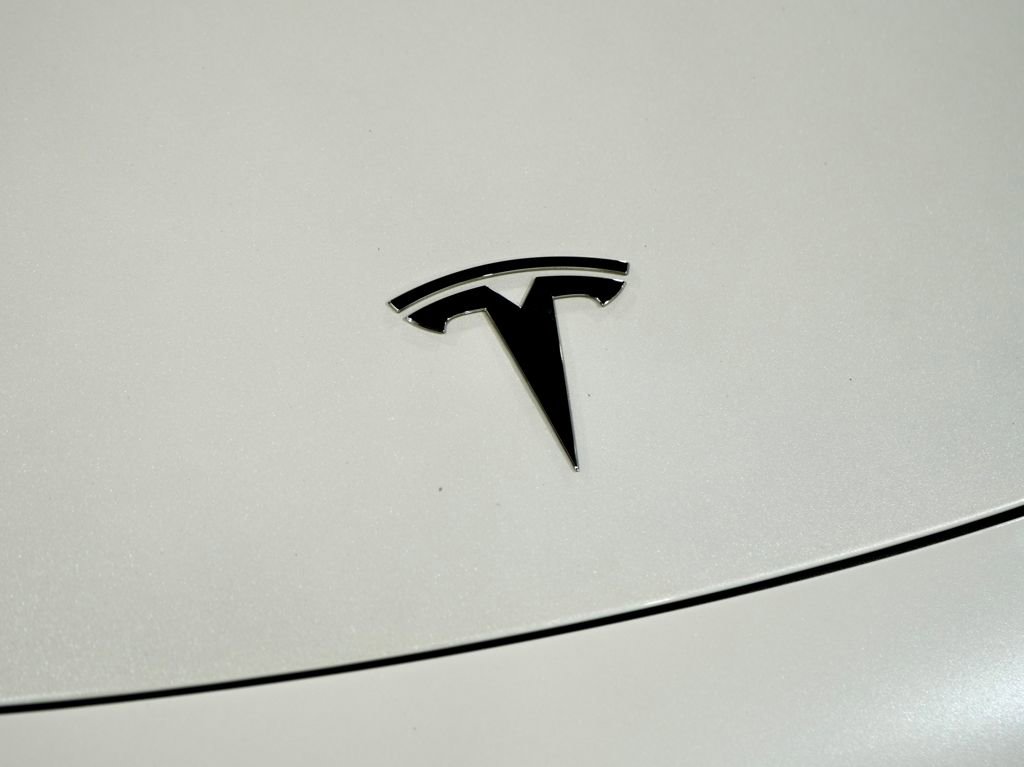 Used 2021 Tesla Model 3 Standard Range Plus image 36