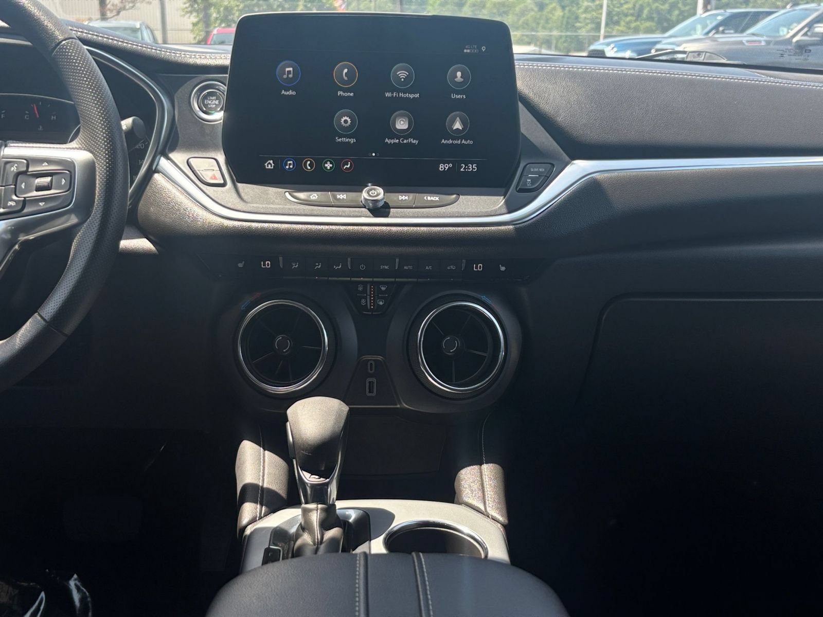 Used 2025 Chevrolet Blazer LT FWD image 16
