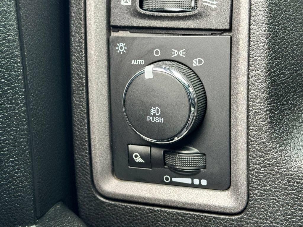 Used 2019 RAM 1500 ST w/ SXT Plus Group AWD/4WD image 30