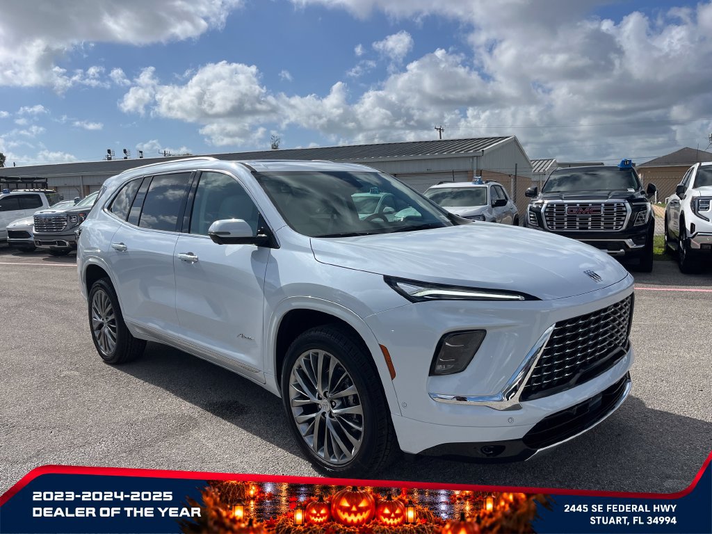 New 2026 Buick Enclave Avenir w/ Super Cruise Package AWD/4WD image 2