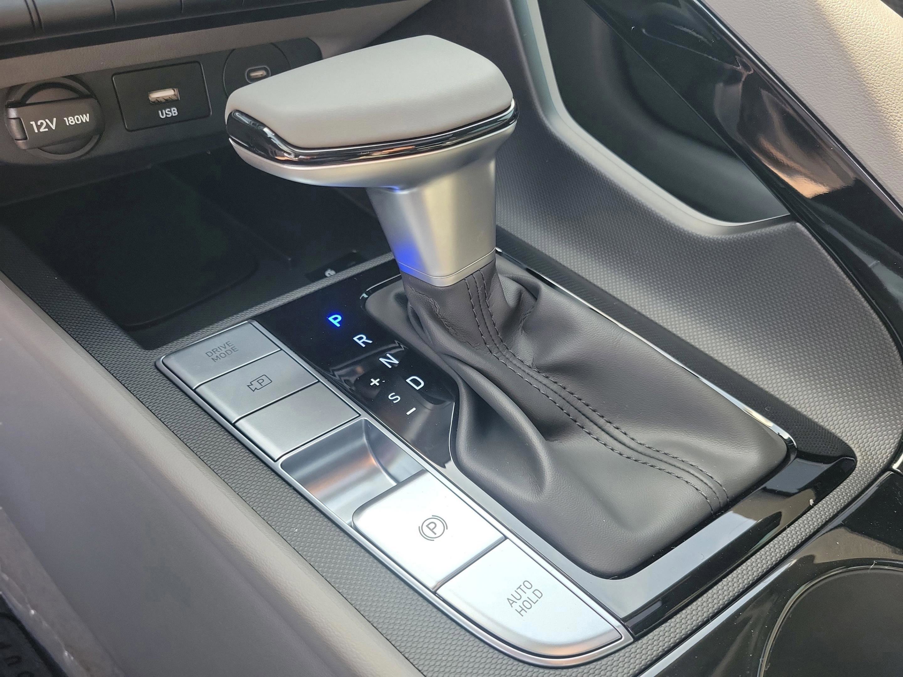 New 2026 Hyundai Elantra SEL Sport image 19