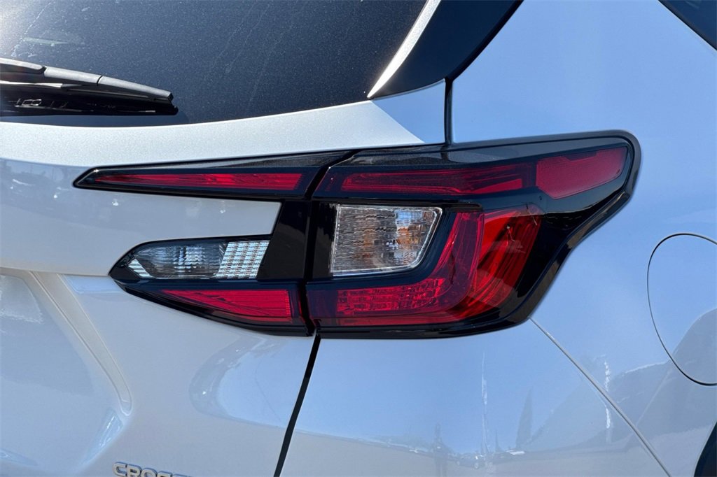 New 2025 Subaru Crosstrek 2.5i Limited w/ Crosstrek Mirror Package image 34