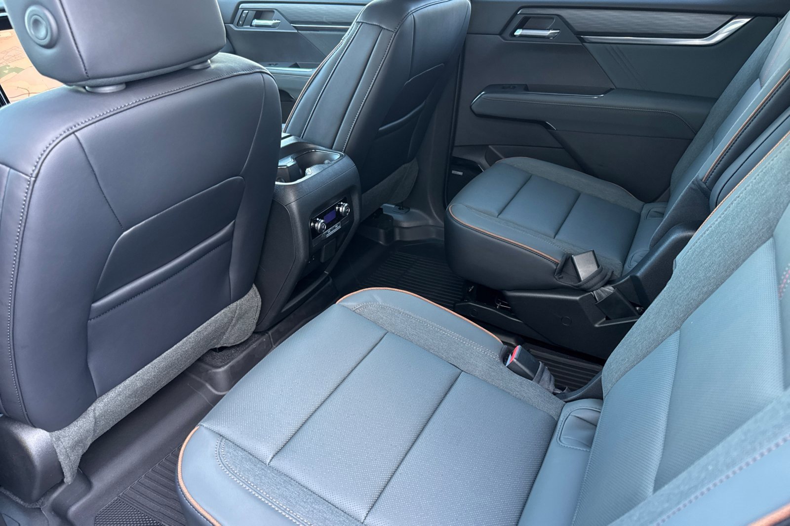 New 2026 GMC Acadia AT4 w/ LPO, Floor Liner Package image 13