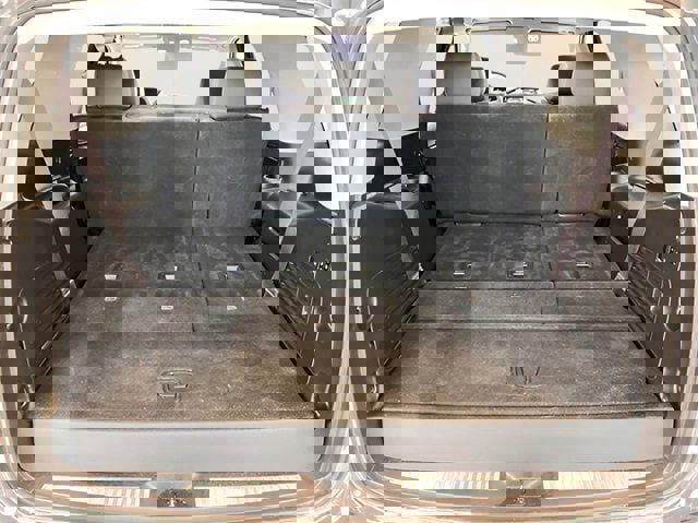 Used 2017 Chevrolet Tahoe LT image 6