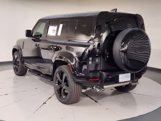 New 2026 Land Rover Defender 110 V8 AWD/4WD image 8
