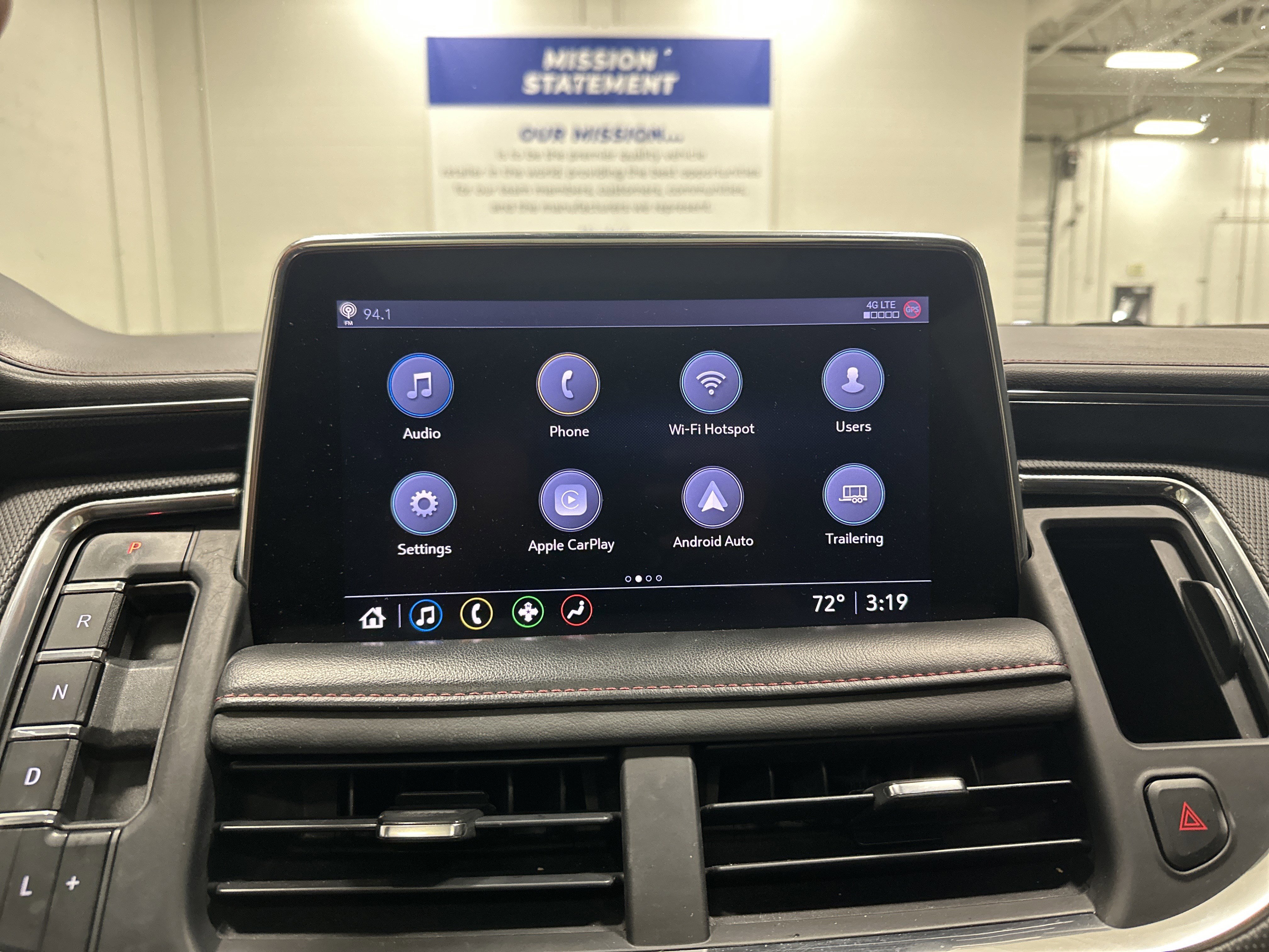 Used 2021 Chevrolet Tahoe RST w/ Luxury Package AWD/4WD image 24