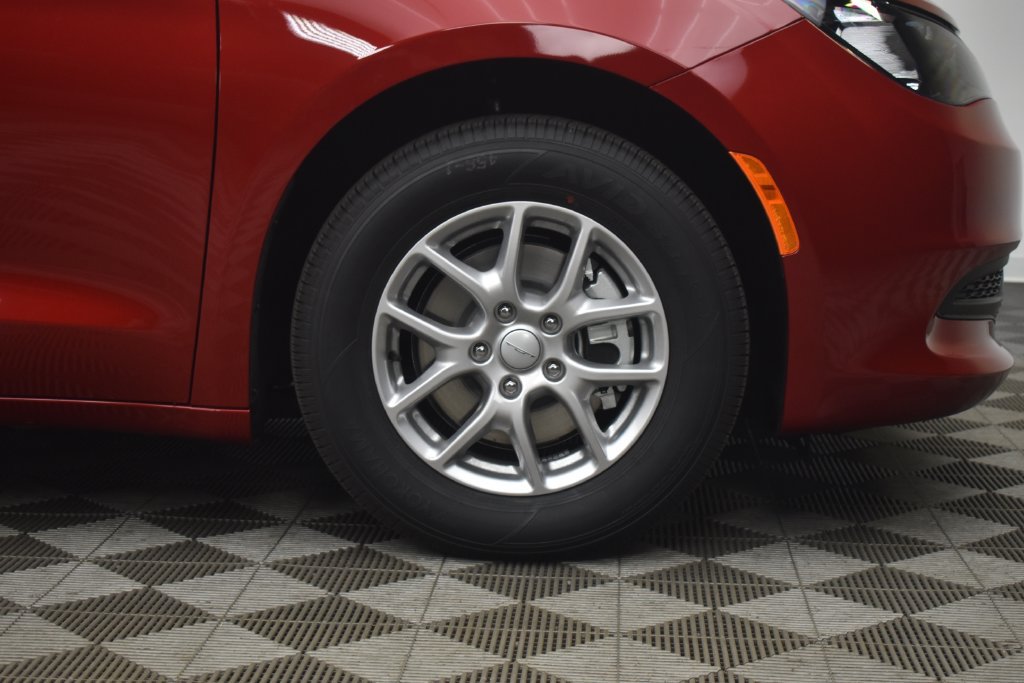 New 2027 Chrysler Pacifica LX FWD image 6