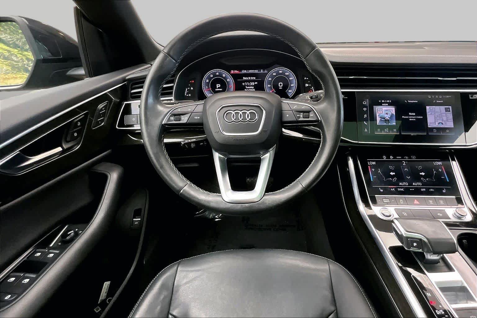 Used 2023 Audi Q8 Premium w/ Convenience Package AWD/4WD image 6