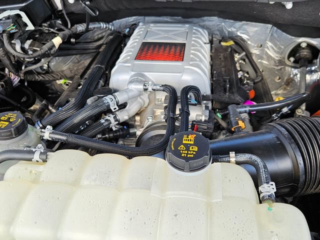 Used 2025 Ford F150 Raptor w/ Equipment Group 803A Raptor R AWD/4WD image 27