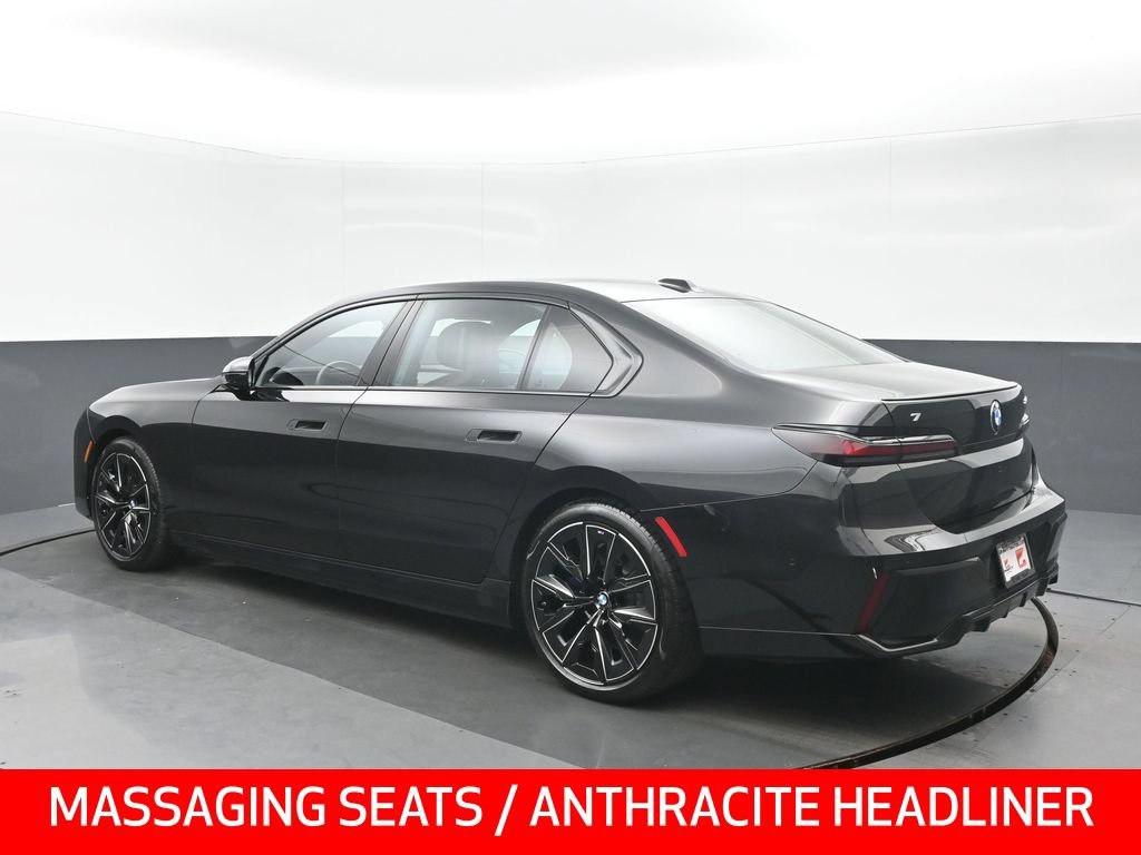 Used 2023 BMW i7 xDrive60 AWD/4WD image 5
