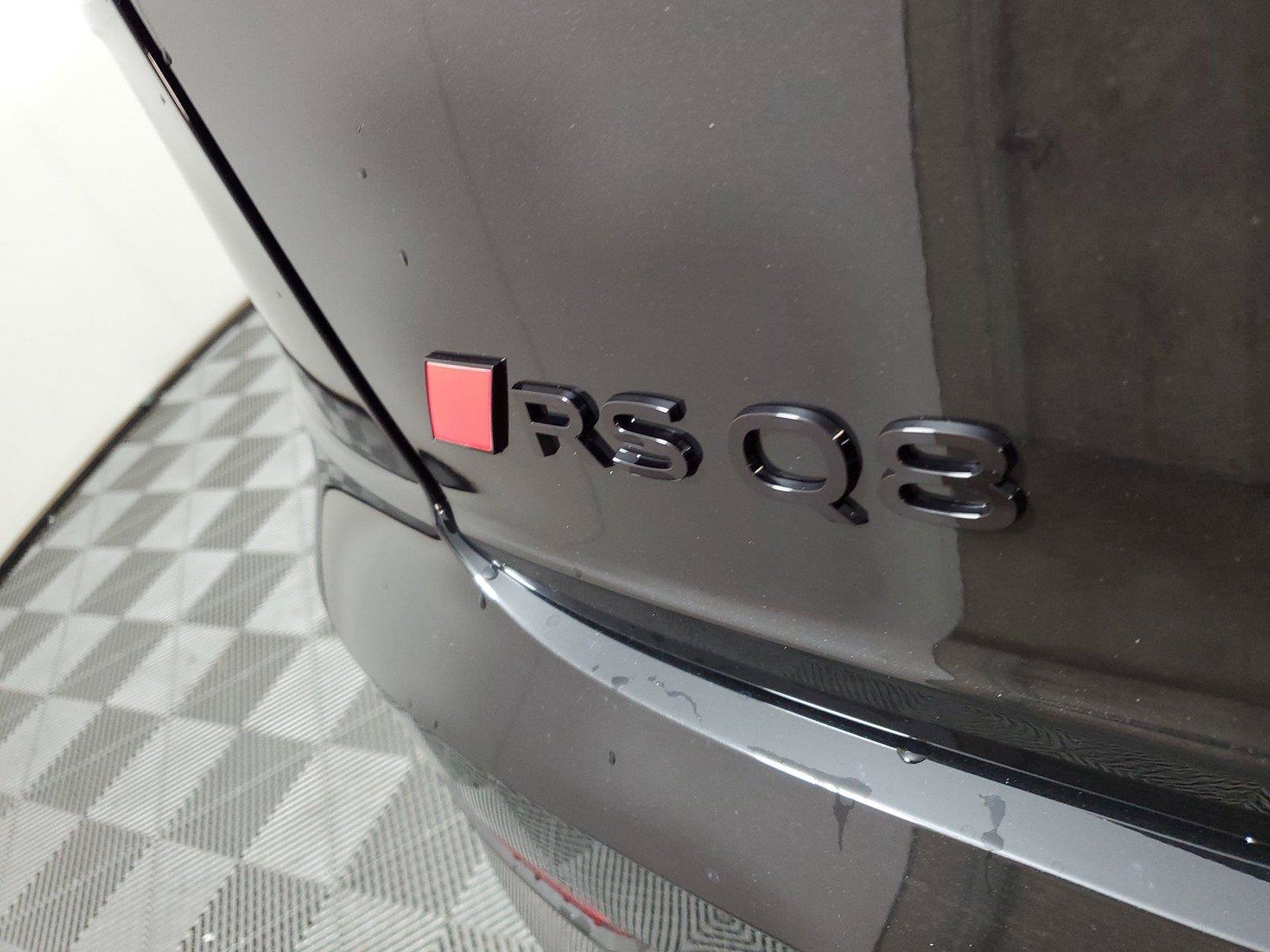 New 2027 Audi RS Q8 performance AWD/4WD image 7