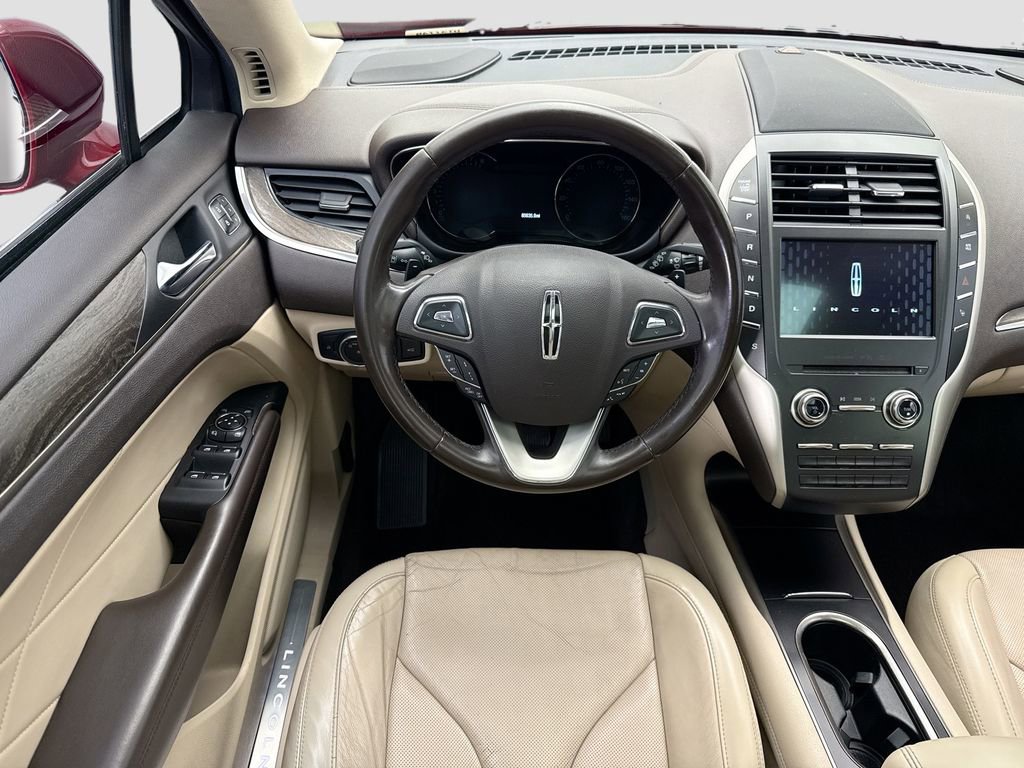 Used 2017 Lincoln MKC Reserve image 10