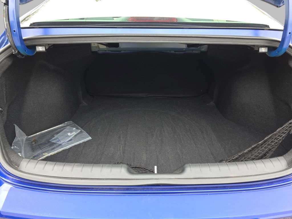 Used 2023 Hyundai Elantra SE FWD image 13