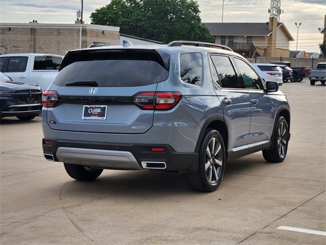 Used 2023 Honda Pilot Touring image 14