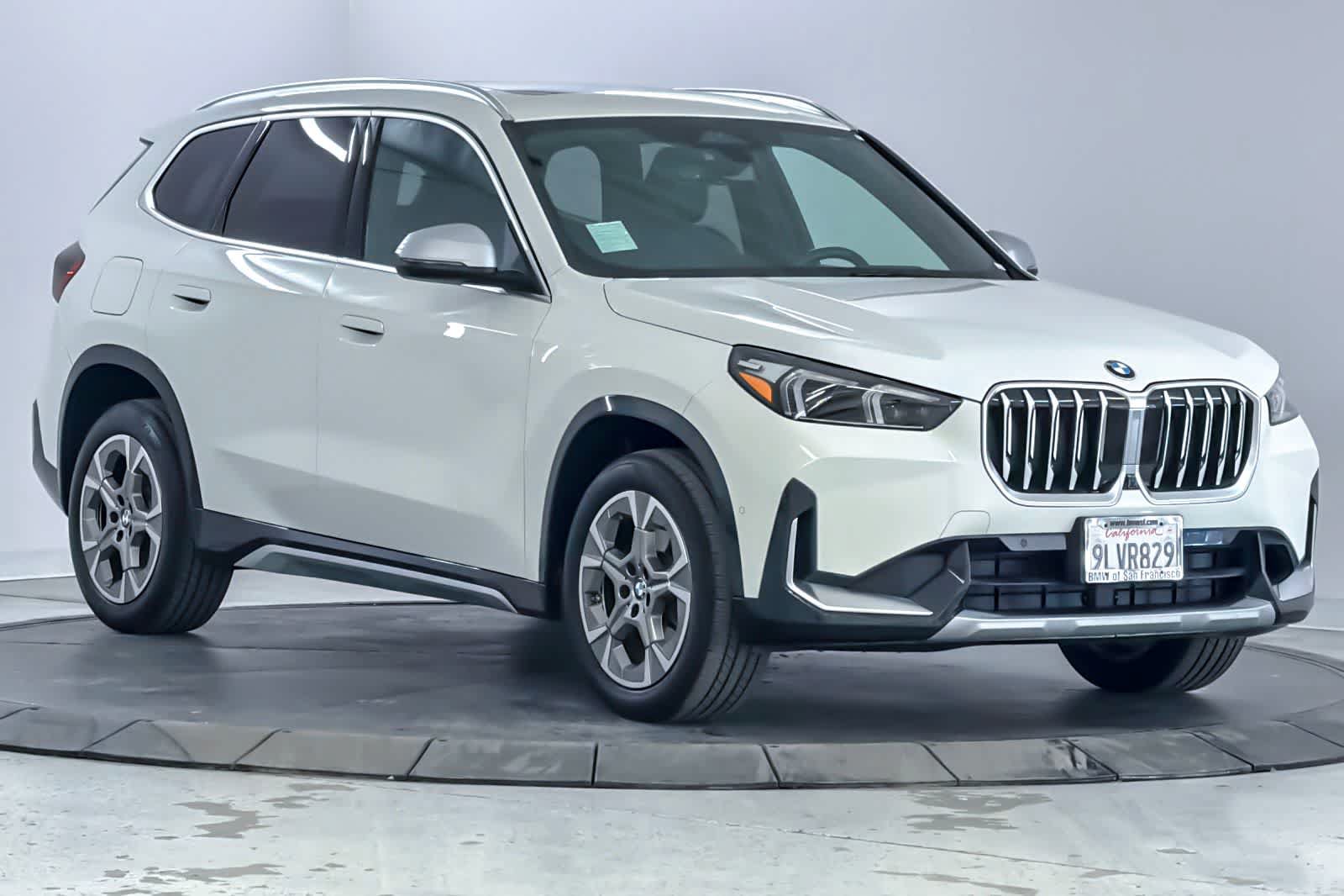 Used 2023 BMW X1 xDrive28i AWD/4WD image 9