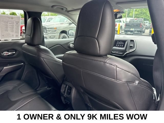 Used 2020 Jeep Cherokee Latitude Plus AWD/4WD image 21