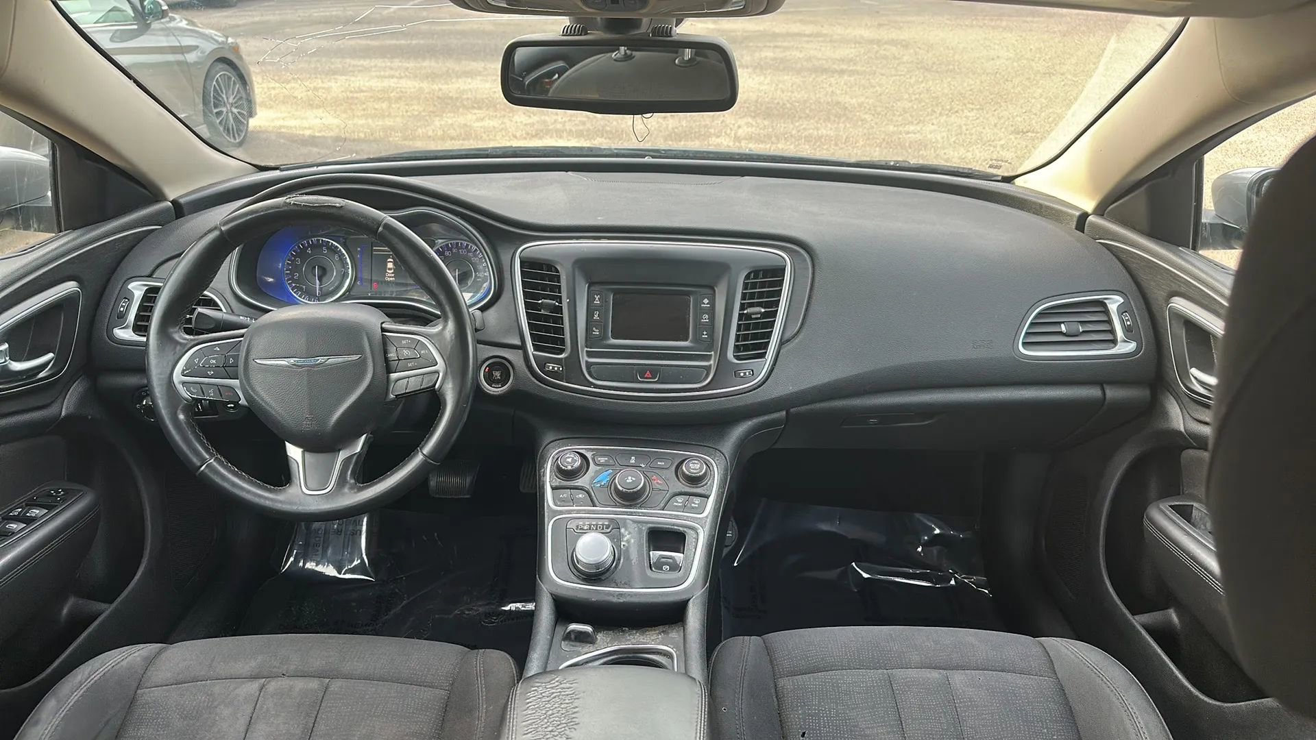 Used 2016 Chrysler 200 Limited w/ Convenience Group image 25