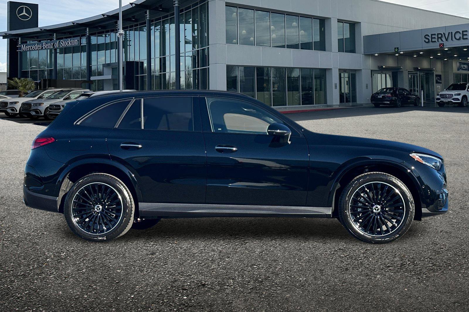 New 2026 Mercedes-Benz GLC 300 300 image 3