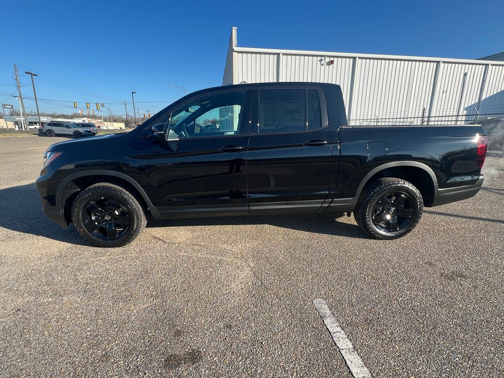 New 2026 Honda Ridgeline Black Edition image 6