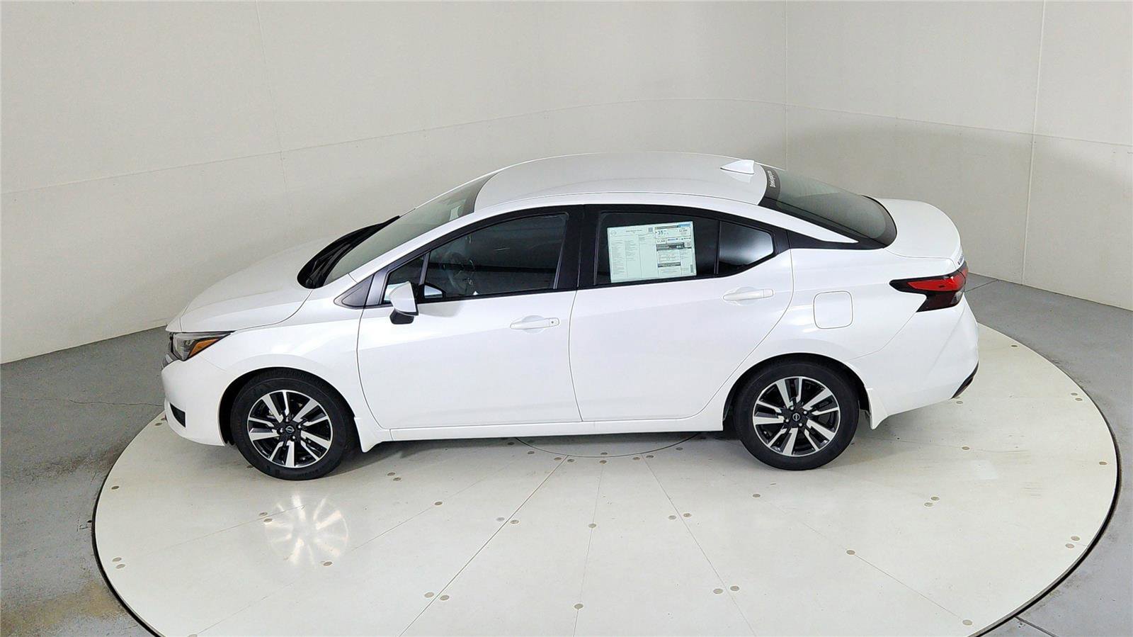 New 2025 Nissan Versa SV w/ Trunk Package image 37