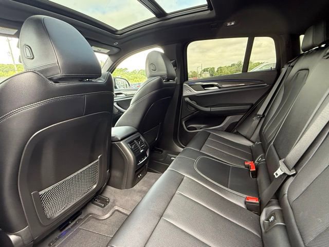 Used 2024 BMW X4 M40i w/ Premium Package image 19