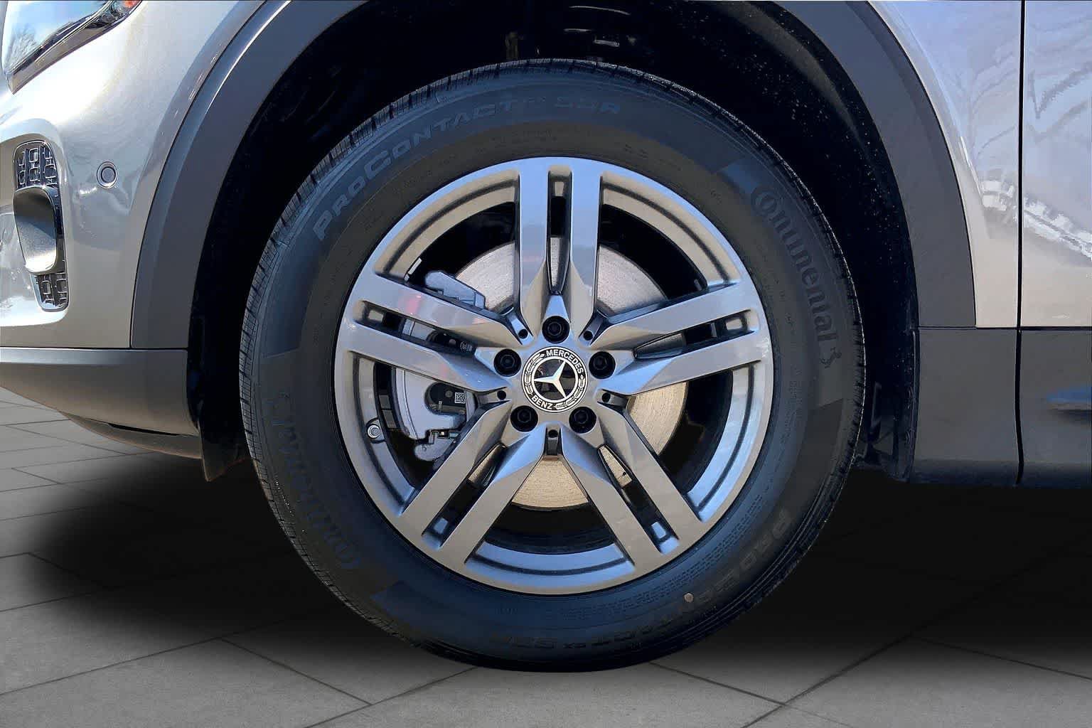 New 2026 Mercedes-Benz GLB 250 4MATIC image 15