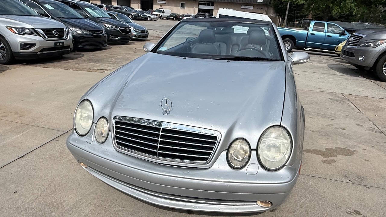Used 2000 Mercedes-Benz CLK 430 Cabriolet image 11