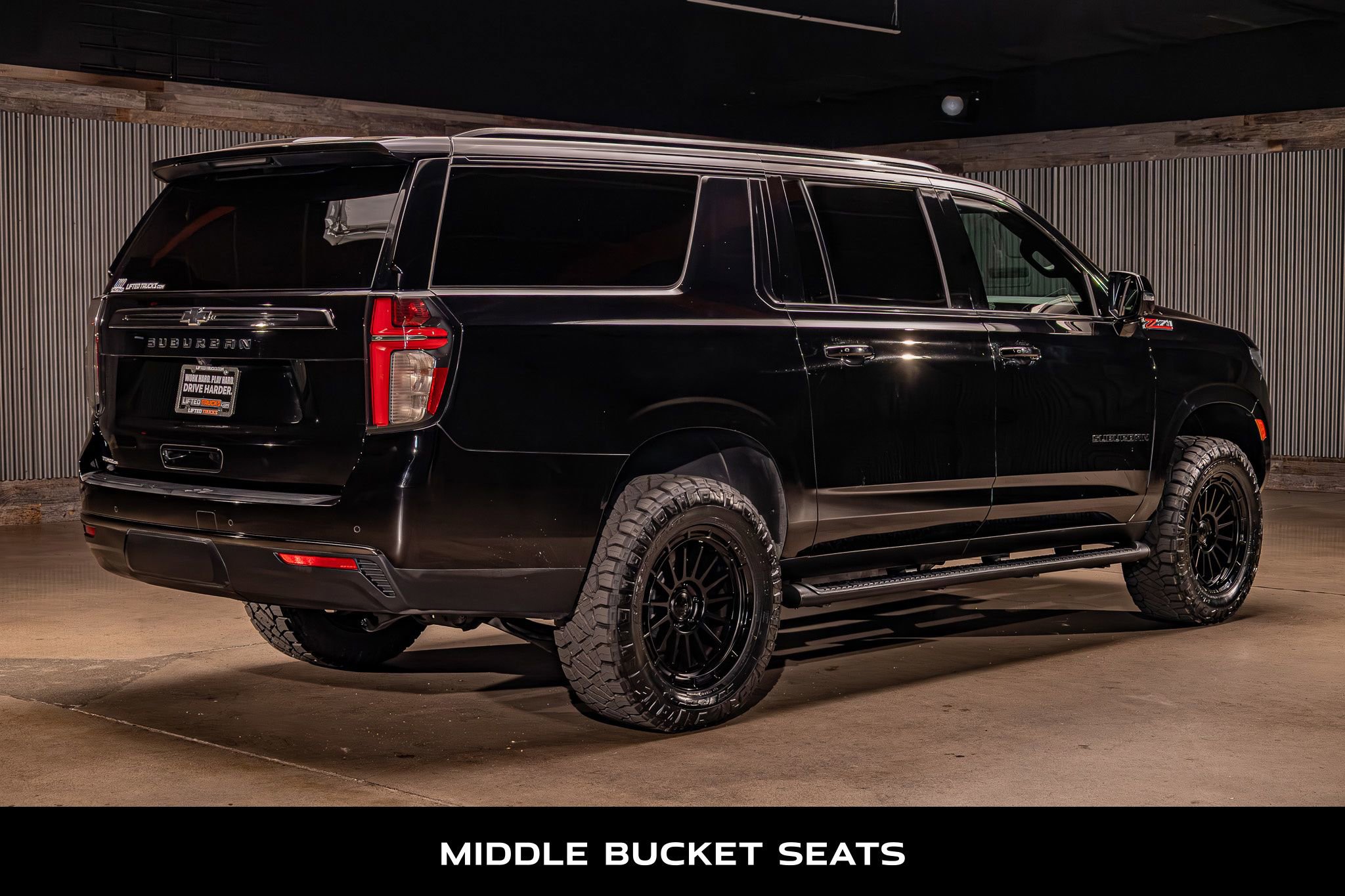 Used 2021 Chevrolet Suburban Z71 w/ Z71 Off-Road Package AWD/4WD image 10