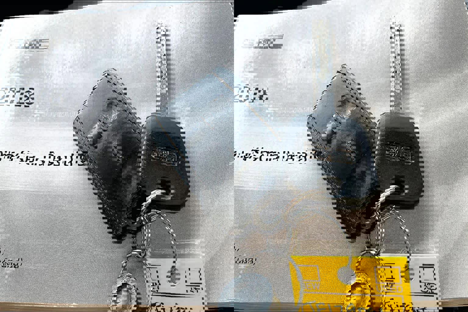 Used 2018 GMC Sierra 2500 4x4 Crew Cab w/ Sierra Convenience Package image 14