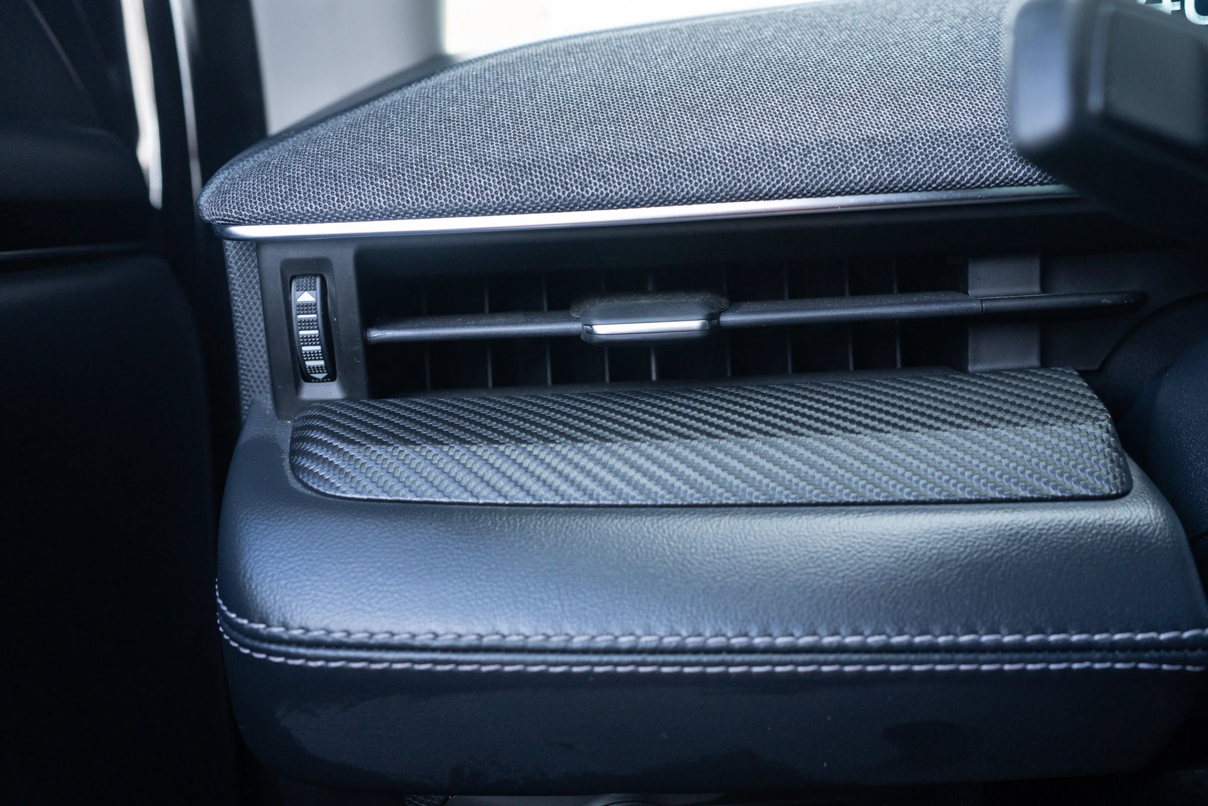 Used 2022 Ford Mustang Mach-E Premium image 31