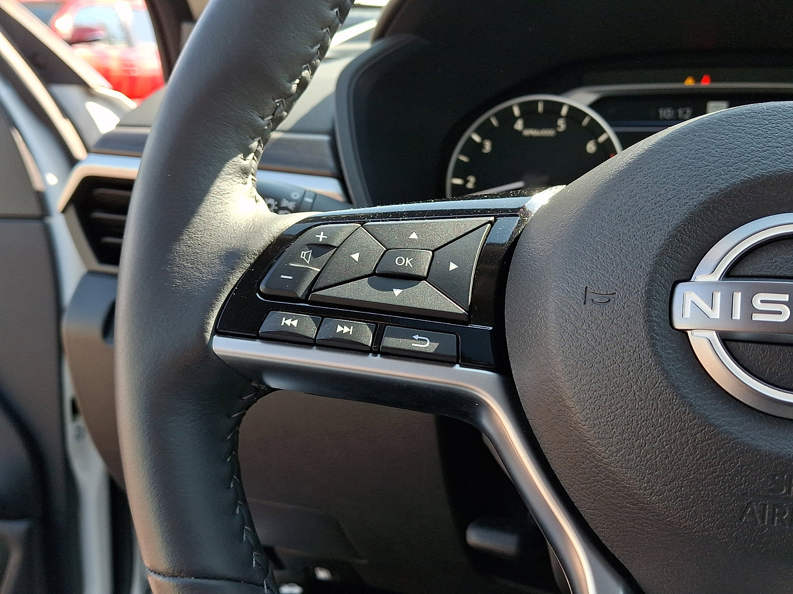 Used 2024 Nissan Altima 2.5 SL AWD/4WD image 21