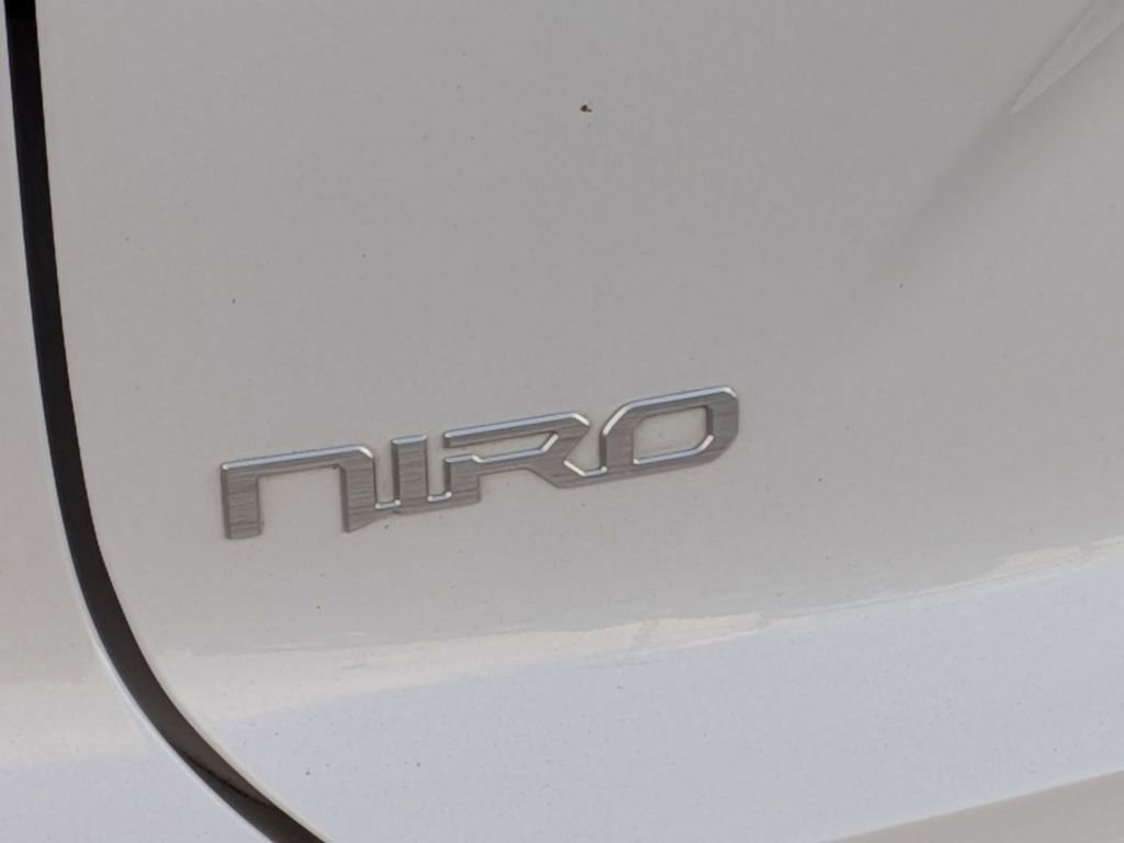 Used 2023 Kia Niro Wind image 12