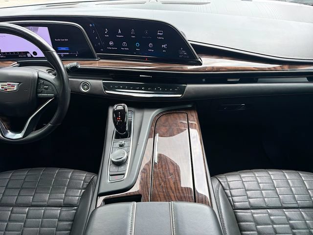 Used 2023 Cadillac Escalade ESV Sport Platinum AWD/4WD image 19
