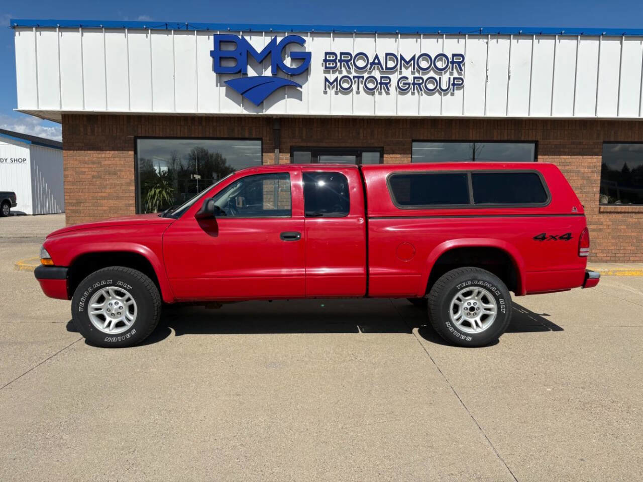 Used 2004 Dodge Dakota Sport w/ PWR Convenience Group AWD/4WD image 2