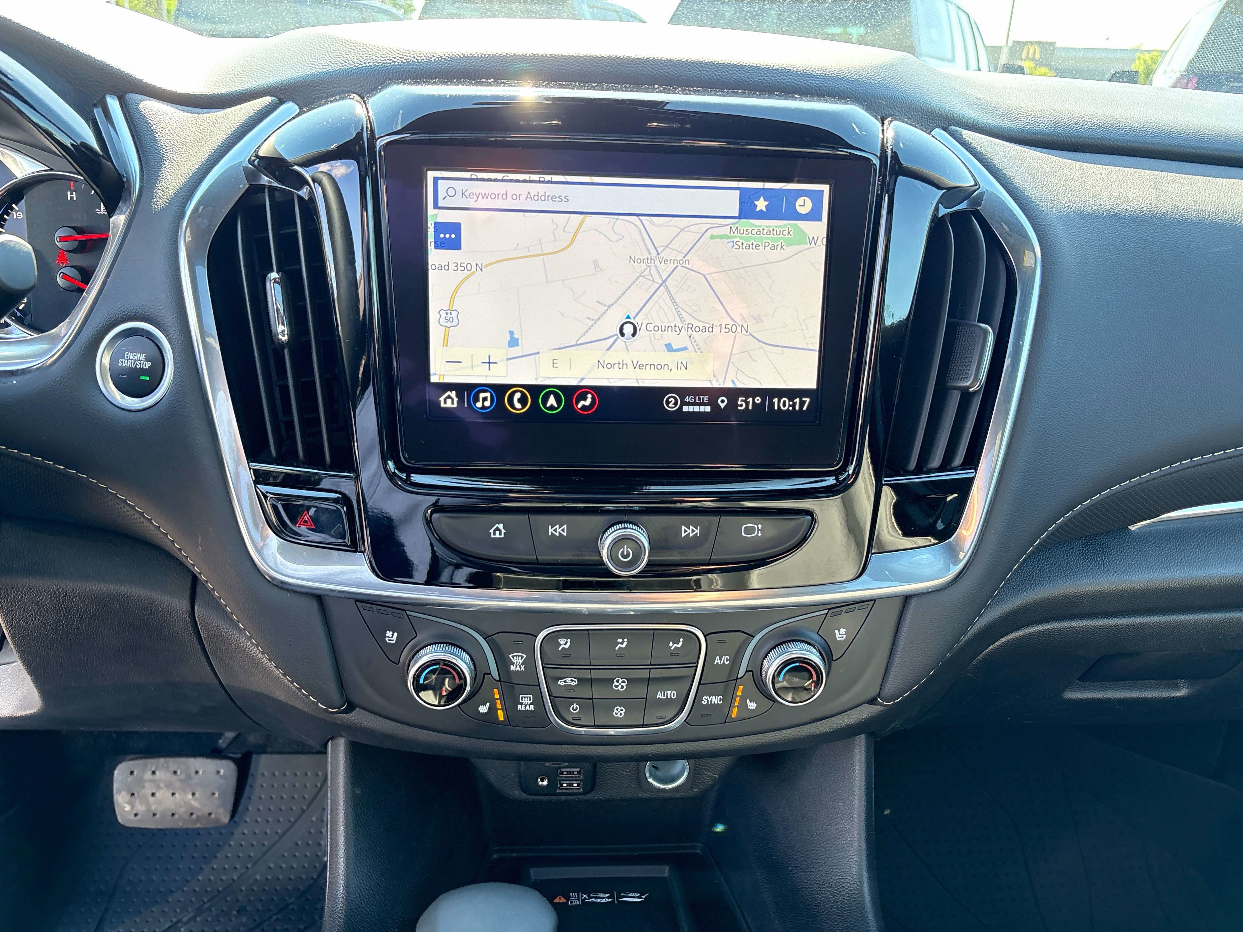 Used 2024 Chevrolet Traverse Premier w/ Redline Edition AWD/4WD image 14