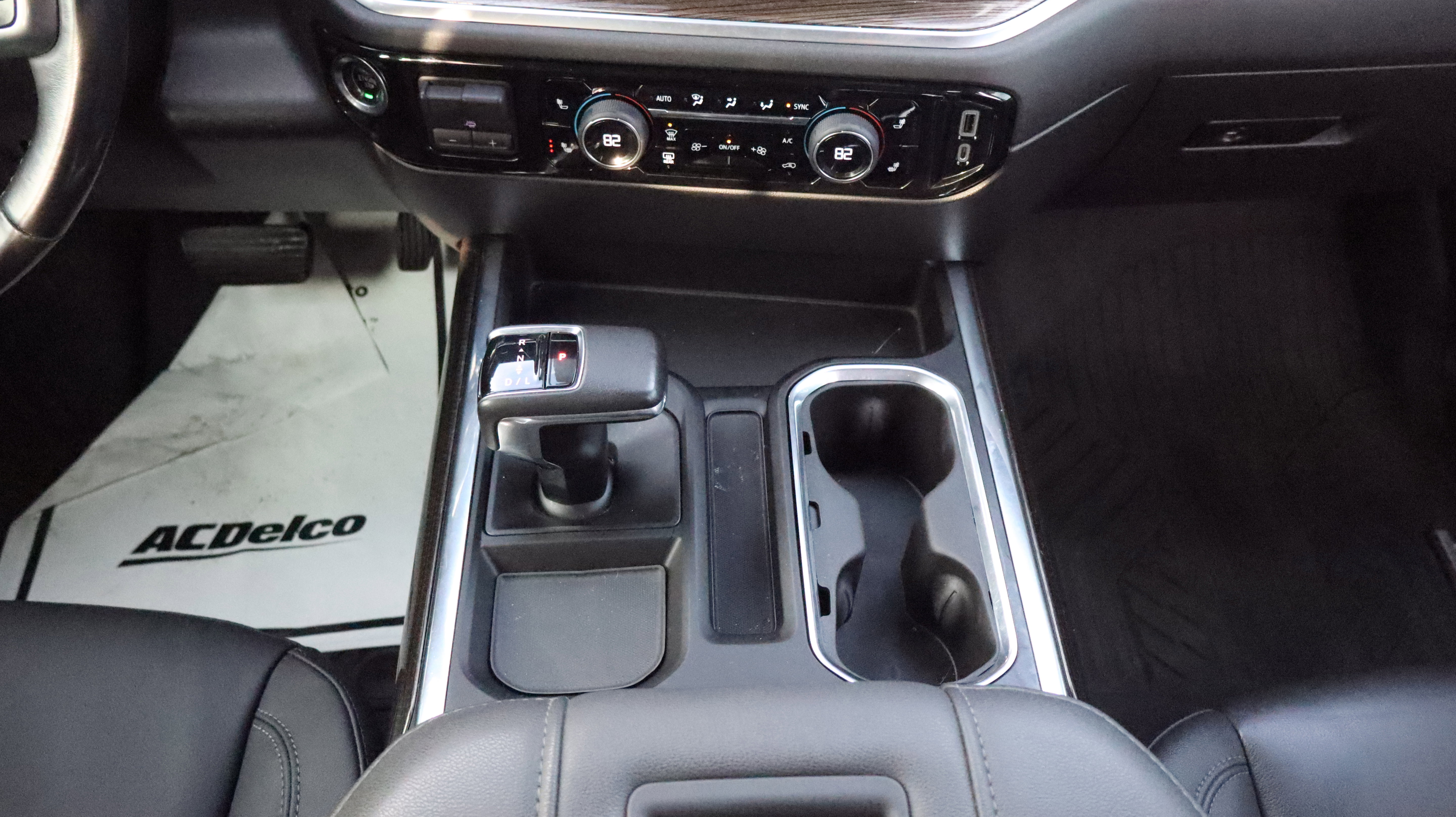 Certified 2022 Chevrolet Silverado 1500 LT Trail Boss w/ Convenience Package II image 12